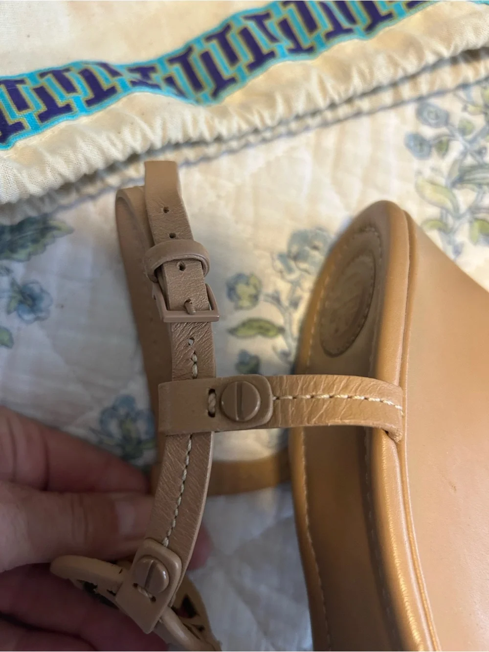 Tory Burch Tan Leather Logo T-Strap Sandals